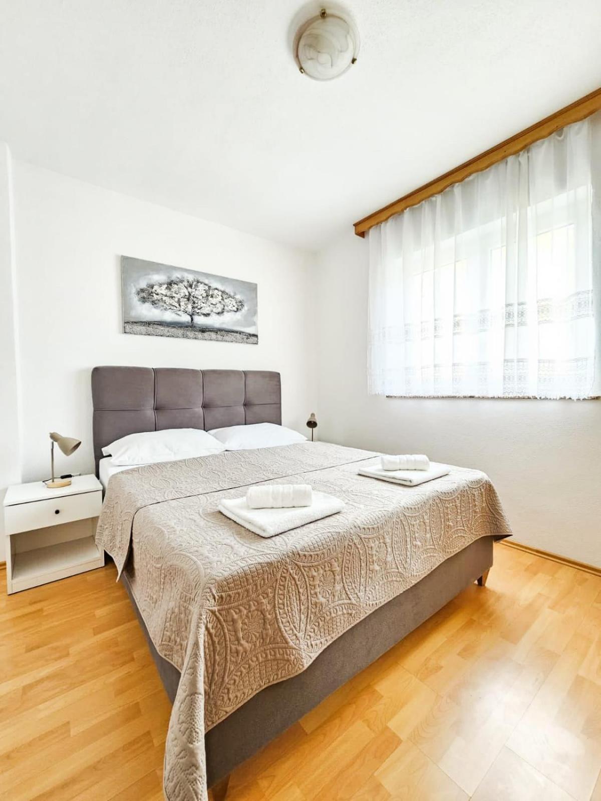 Apartments Karalic Ll Crikvenica Exterior foto